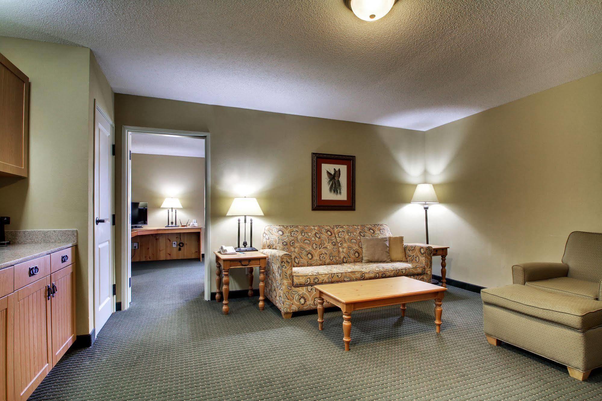 The Lodge On Lake Oconee Eatonton Bagian luar foto