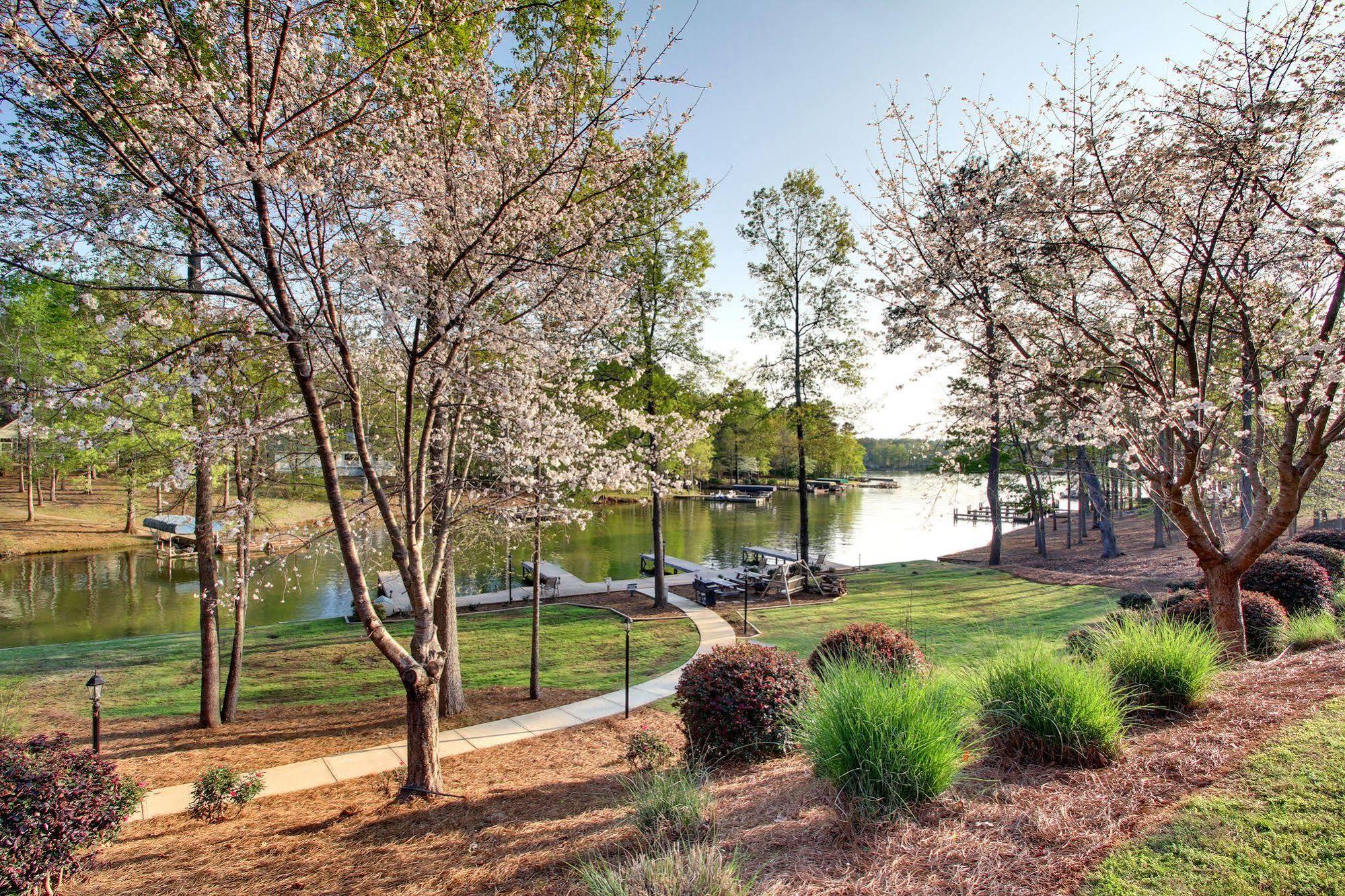 The Lodge On Lake Oconee Eatonton Bagian luar foto