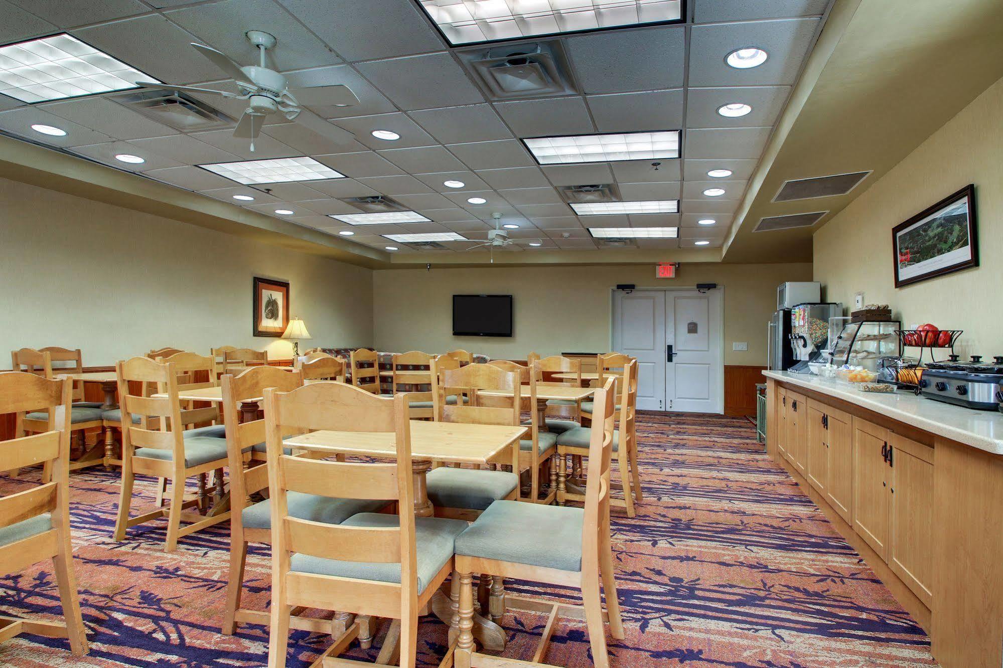 The Lodge On Lake Oconee Eatonton Bagian luar foto