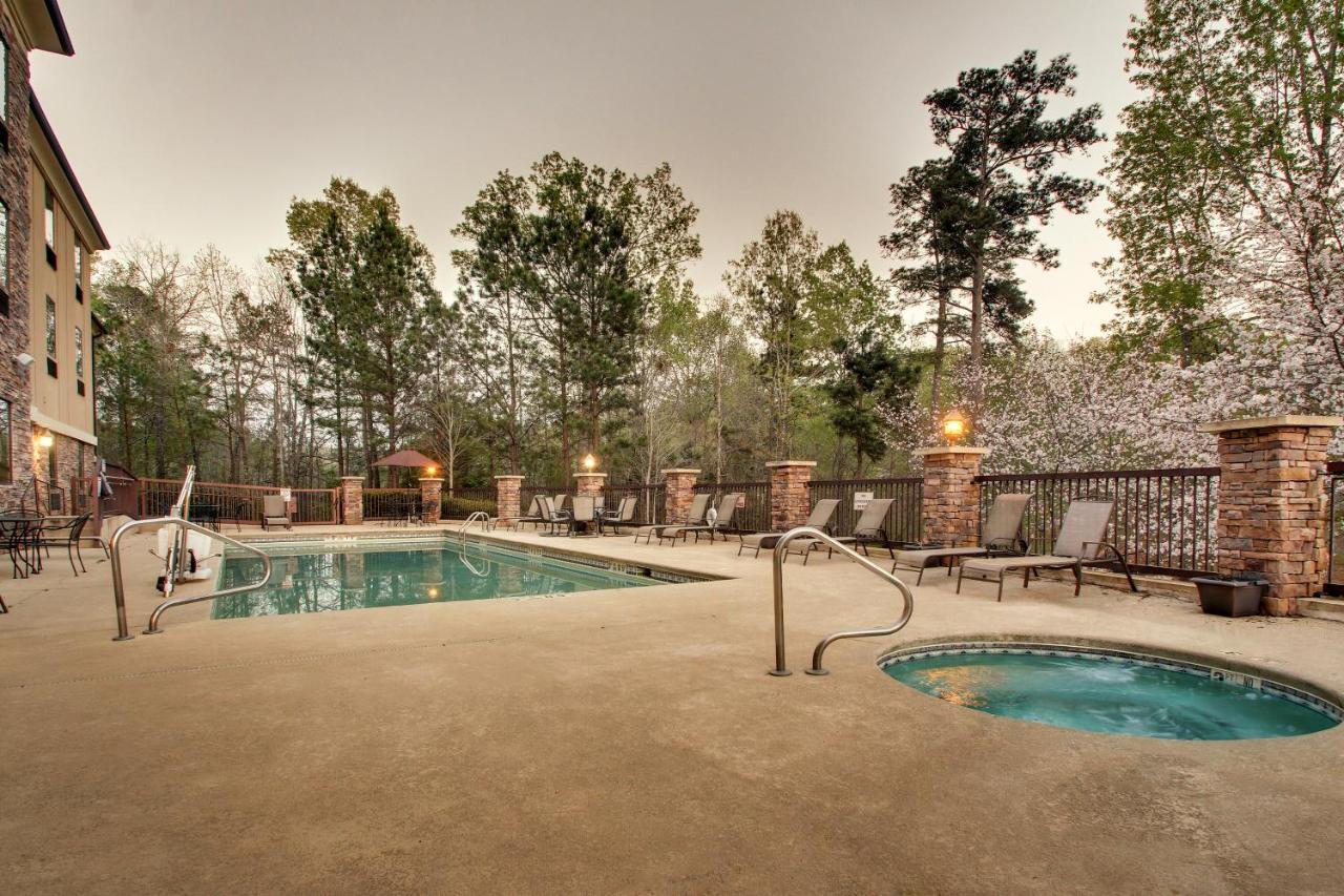 The Lodge On Lake Oconee Eatonton Bagian luar foto